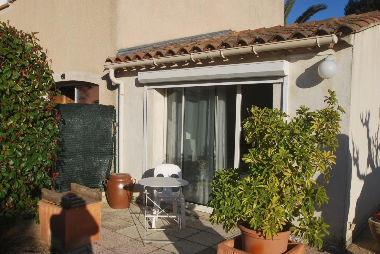 Studio Les Olivades Villa อาร์ลส์ ภายนอก รูปภาพ